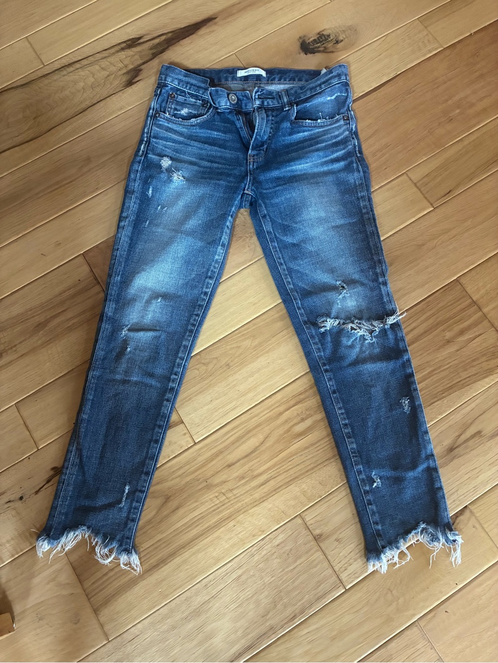Moussy Distressed Frayed-Hem Skinny Jeans - Denim Blue